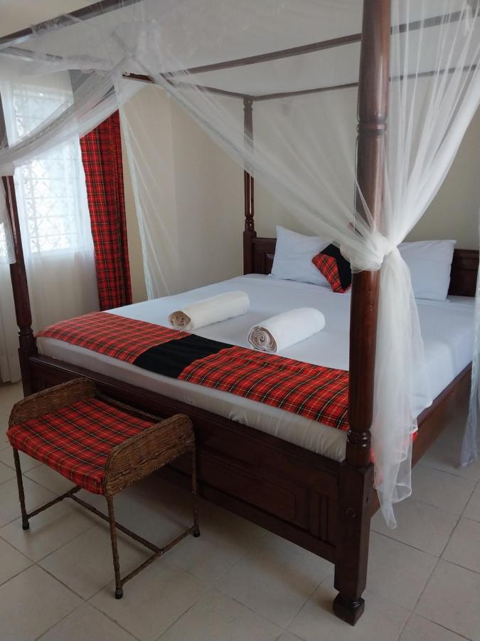 Maasai Resort Момбаса Экстерьер фото